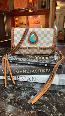  LAV Original Favorite - Damier Azur w/ 75ct Kingman