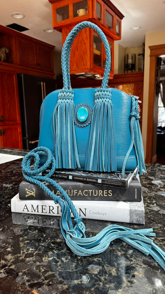 LAV Original Alma Epi Blue with 110ct Kingman